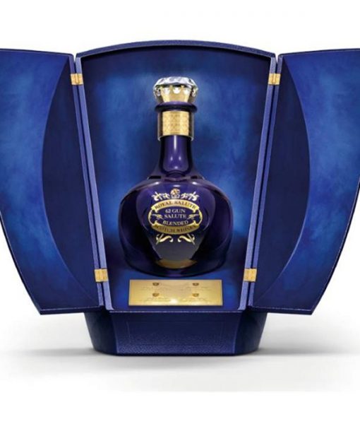 hộp chivas 62 năm