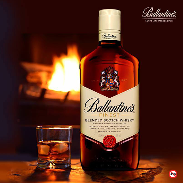 hình ảnh chai rượu ballantines finest 