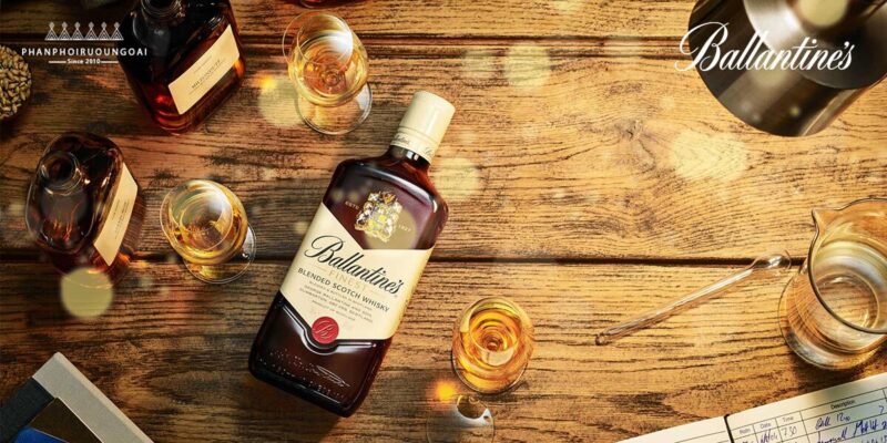 Rượu Ballantine's FInest 1 Lít Ảnh chụp rượu Ballantine's Finest 750 ml