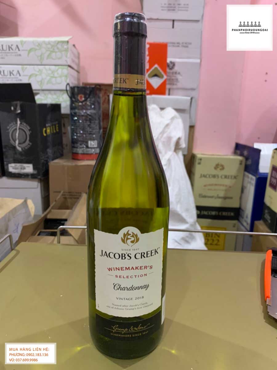 Ảnh thực tế rượu vang Úc Jacob's Creek Winemaker's Selection Chardonnay 