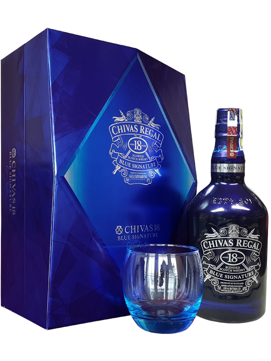 hộp quà của rượu chivas 18 blue signature