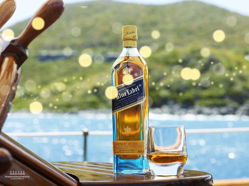 Rượu Johnnie Walker Blue Label - Rượu Whisky cao cấp cho người sành điệu