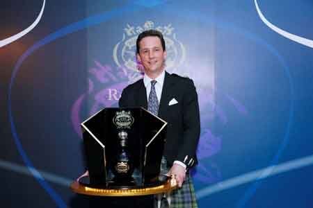 Ra mắt rượu Royal Salute 62 Gun Salute