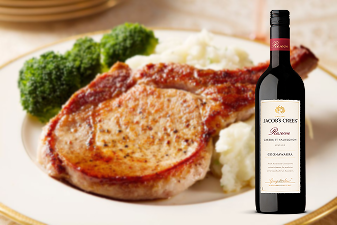Món sườn cốt lết rất phù hợp cho việc sử dụng rượu Reserve Coonawarra Cabernet Sauvignon