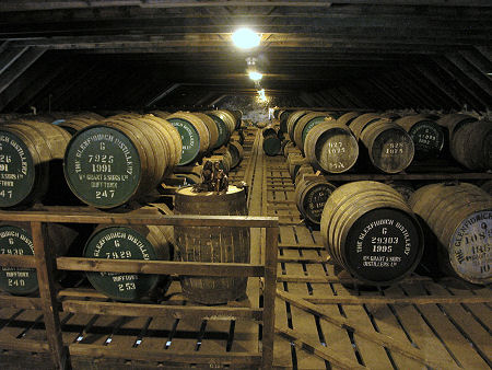 Hầm ủ rượu Glenfiddich 