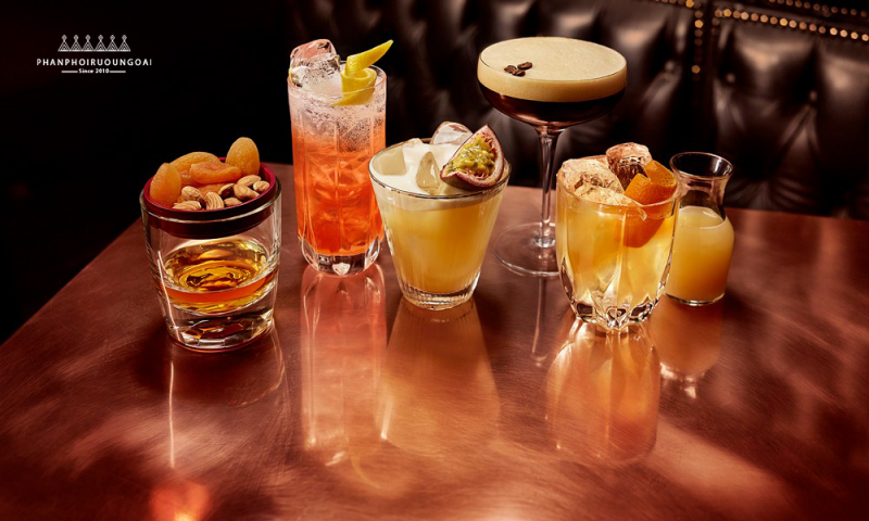Các loại cocktail được pha chế với rượu chivas regal extra 