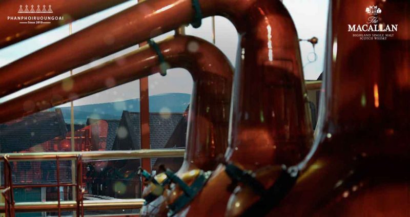 Trưng cất rượu Macallan Nồi trưng cất vô cùng độc đáo của rượu Macallan