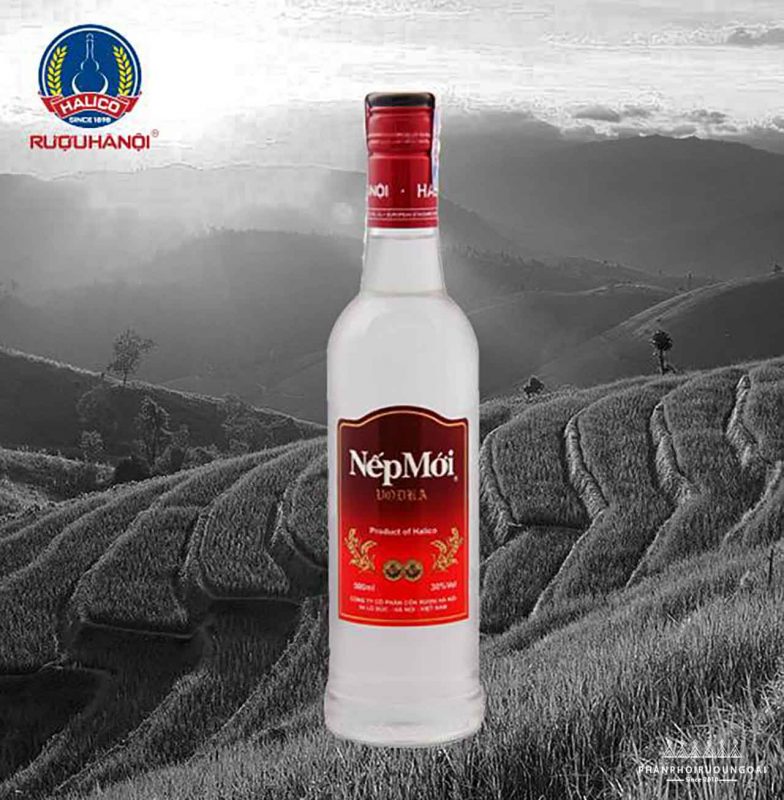 Banner quảng cáo rượu Vodka Nếp Mới của Halico Banner quảng cáo rượu Vodka Nếp Mới của Halico