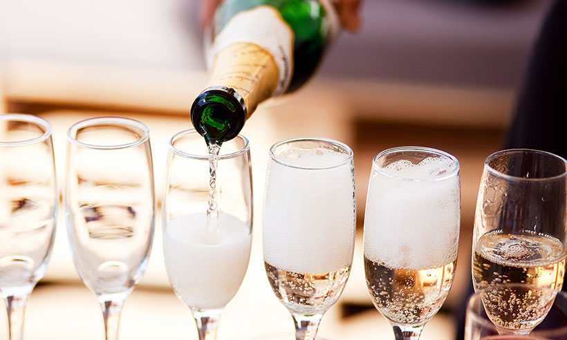 Rượu Sparkling Wine là gì
