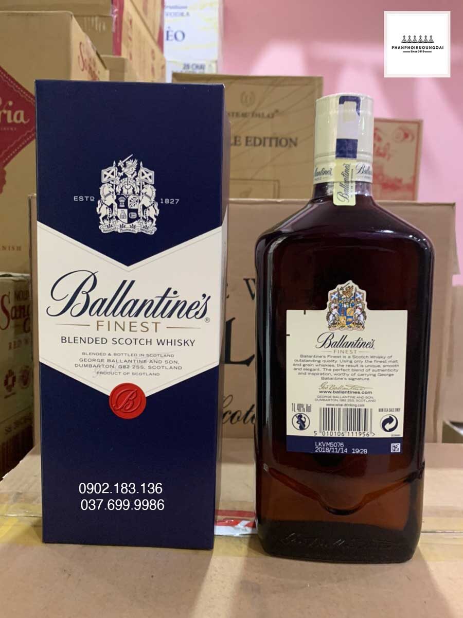 Mặt sau chai rượu Ballantine's Finest 1 Lít hàng công ty Mặt sau chai rượu Ballantine's Finest 1 Lít hàng công ty