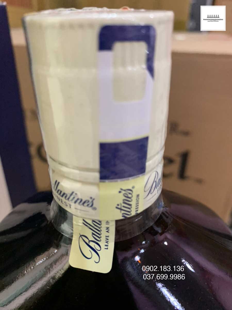 Tem nước của rượu Ballantine's Finest 1 Lít Tem nước của rượu Ballantine's Finest 1 Lít