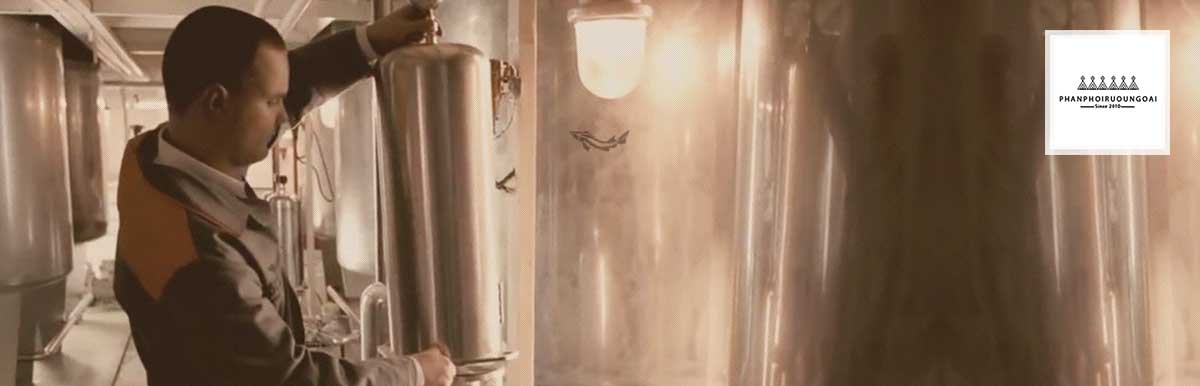 Công nghệ ủ rượu từ 30 - 90 ngày của Vodka Beluga