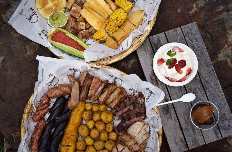 Món ăn ngon Parrilladas của Chile