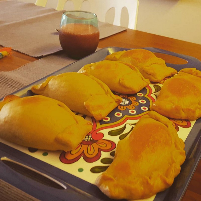 Món ăn ngon giống bánh gối Việt nam - Empanada