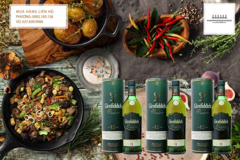 Rượu Glenfiddich 12 năm 1 L Rượu Glenfiddich 12 năm và các món ăn đậm gia vị 2020