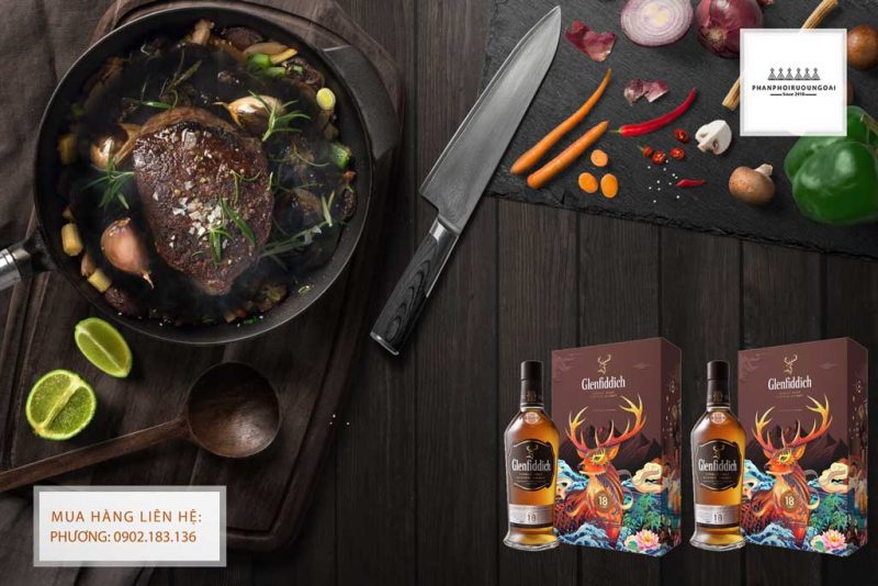 Rượu Glenfiddich 18 hộp quà tết 2020 và món ăn Rượu Glenfiddich 18 năm hộp quà tết 2020 và bữa ăn sang trọng