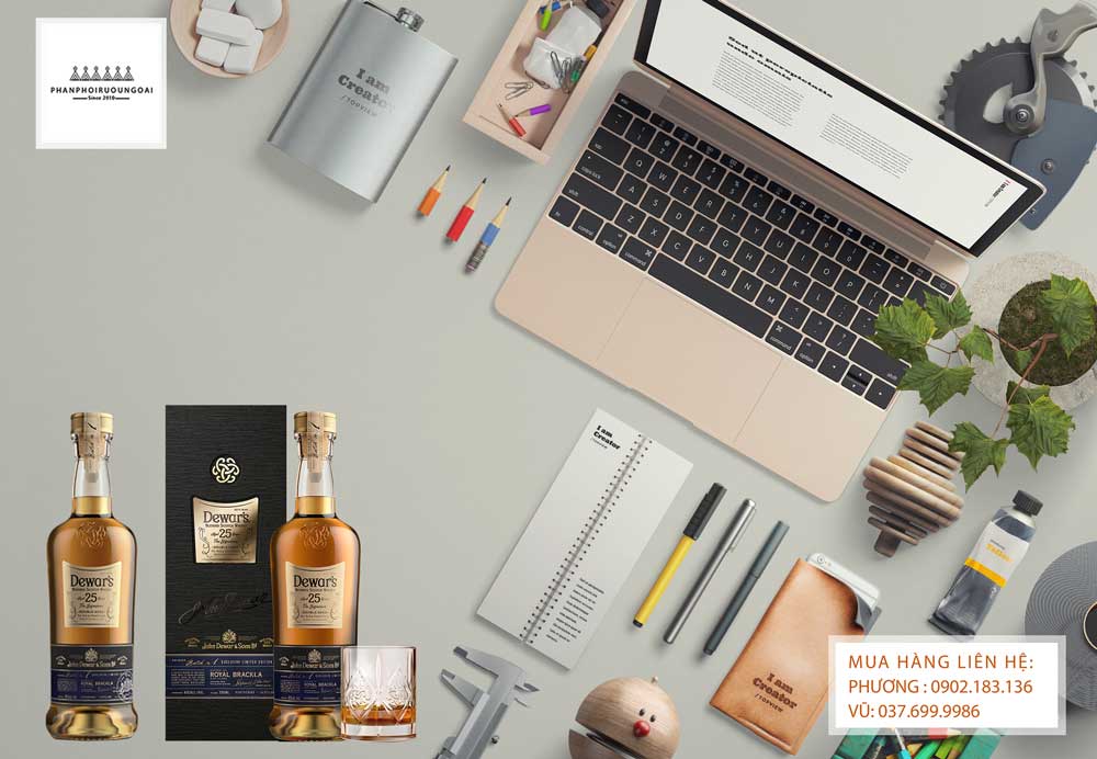Ảnh Rượu Dewar's 25 Year Old thích hợp cho biếu tặng Ảnh Rượu Dewar's 25 Year Old thích hợp cho biếu tặng và thưởng thức