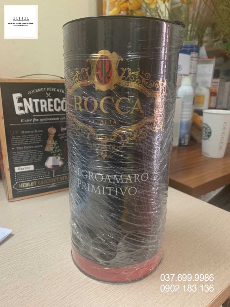 Ảnh Rượu vang Bịch Ý Rocca 3 L từ 2 giống nho Negroamaro và Primitivo 