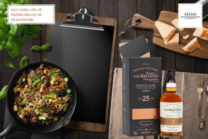 Rượu Balvenie 25 năm Triple Cask Rượu Balvenie 25 năm Triple Cask và các món ăn