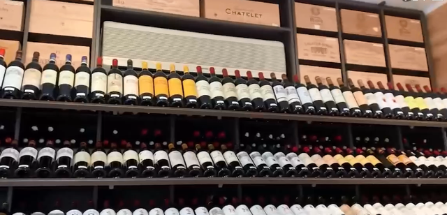 Bordeaux và Cognac thu hút khách du lịch đến nước Pháp Bordeaux và Cognac giúp việc thu hút khách du lịch khắp thế giới