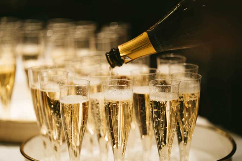 Tìm hiểu hương vị của rượu Champagne - Pháp