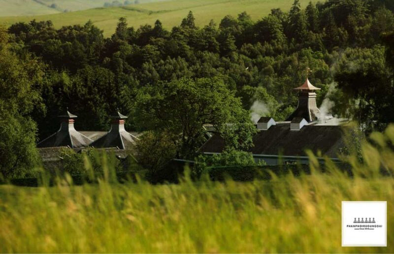 Khu vực trưng cất rượu Glenfiddich tại Speyside Khu vực trưng cất rượu Glenfiddich tại Speyside