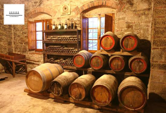 Phương thức lên men rượu Vin Santo trong thùng gỗ sồi Phương thức lên men rượu Vin Santo trong thùng gỗ sồi