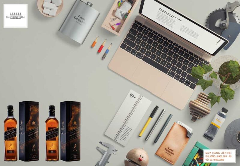 Rượu Johnnie Walker Black Label hộp quà tết 2021 Ảnh Rượu Johnnie Walker Black Label hộp quà tết 2021