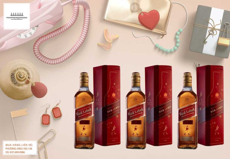 Ảnh rượu Johnnie Walker Red Label hộp quà tết 2021