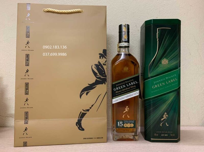 Ảnh thực tế Rượu Johnnie Walker Green Label hộp quà tết 2021 Ảnh thực tế Rượu Johnnie Walker Green Label hộp quà tết 2021