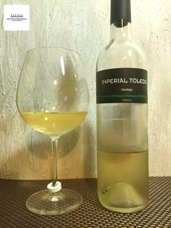 Ly rượu vang trắng Tây Ban Nha Imperial Toledo Verdejo