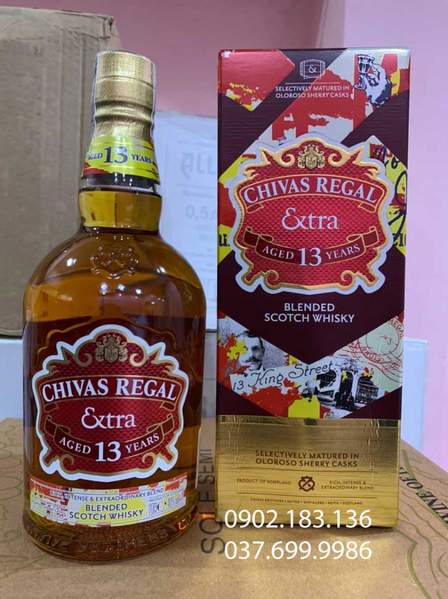 Mặt trước ảnh chai rượu Chivas Extra 13 năm Sherry Cask