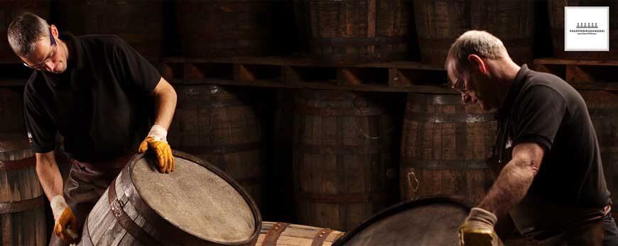 Những thợ thủ công và bậc thầy hầm rượu nhà Glenfiddich Những thợ thủ công và bậc thầy hầm rượu nhà Glenfiddich