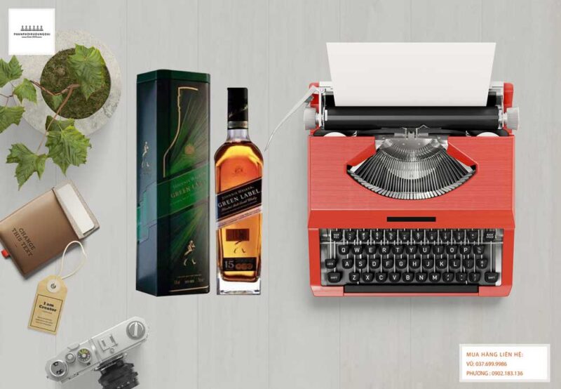 Lịch lãm và sang trọng món quà Johnnie Walker Green Label hộp quà tết 2021 Rượu Johnnie Walker Green Label lịch lãm và sang trọng
