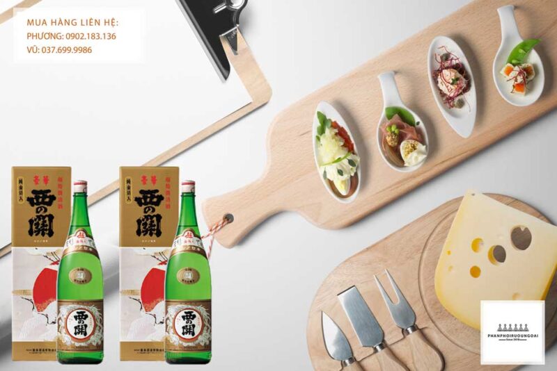 Rượu Sake Nishino Seki Gold 1.8 L và bữa tiệc sang trọng Rượu Sake Nishino Seki Gold 1.8 L và bữa tiệc sang trọng