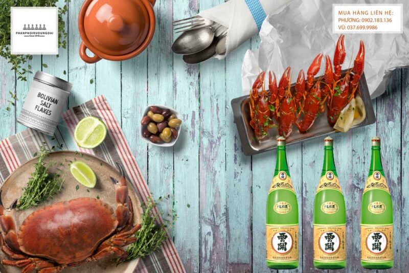 Rượu Sake Nishinoseki Junmai shu 1800 ml và hải sản Rượu Sake Nishinoseki Junmai shu 1800 ml và hải sản