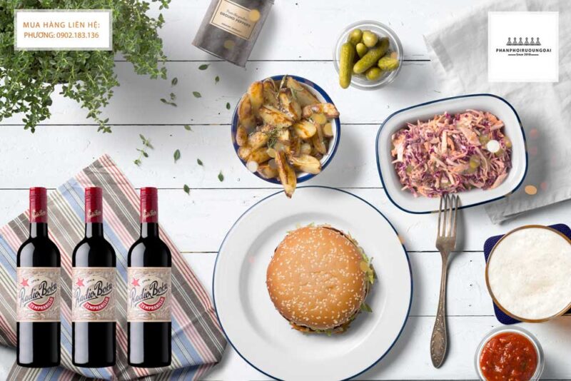 Rượu vang Tây Ban Nha Radio Boka Tempranillo và món ăn Rượu vang Tây Ban Nha Radio Boka Tempranillo và món ăn