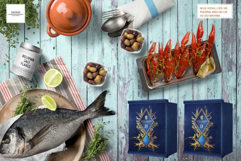 Thưởng thức rượu Chivas 21 hộp quà tết 2021 và món hải sản 
