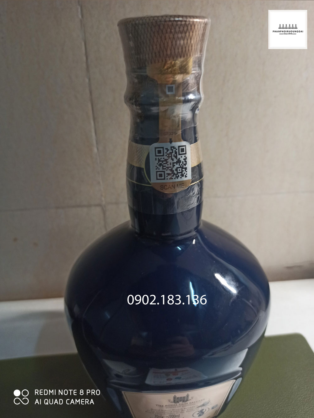 QR Code giúp khách hàng có thể kiểm tra xuất xứ của rượu Chivas 21 năm