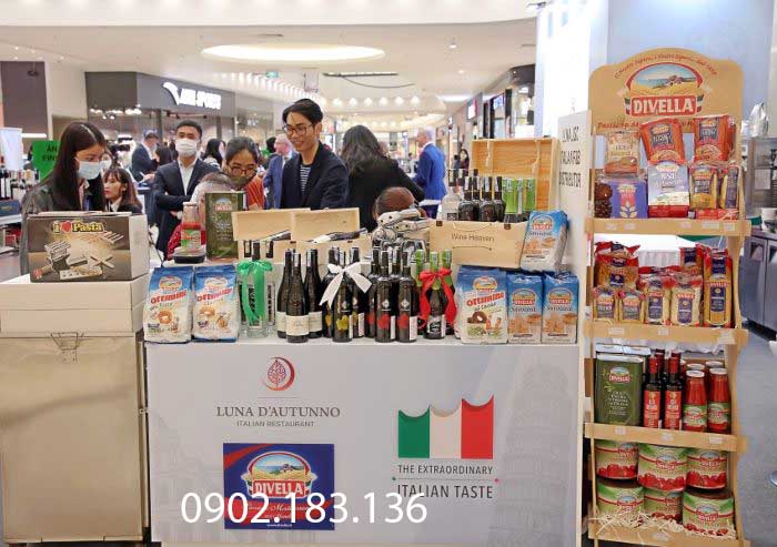 Người tiêu dùng lựa chọn các sản phẩm từ Ý 