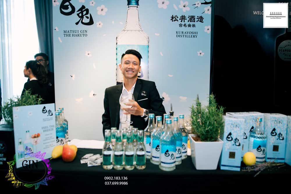 Thưởng thức Cocktail từ Gin Hakuto trong Gin Festival 2020 tại Sài Gòn 