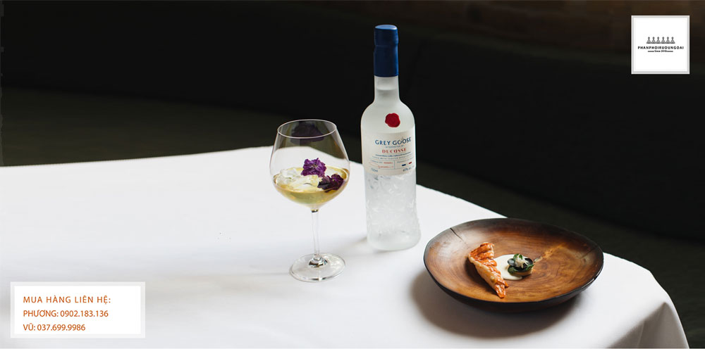 Rượu Grey Goose Ducasse Vodka Hình ảnh rượu Grey Goose Ducasse Vodka