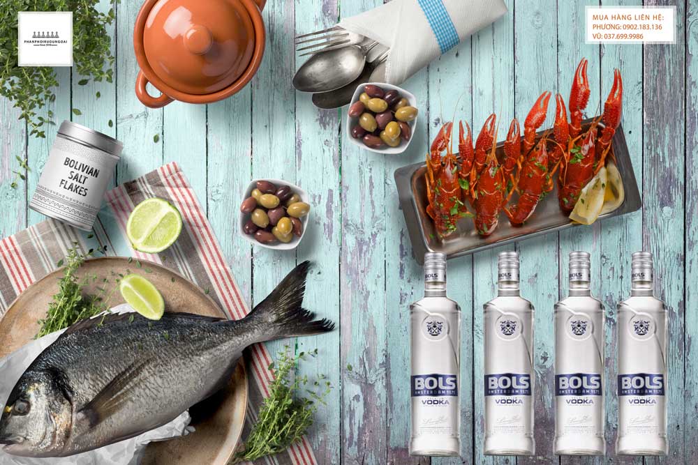Bols Premium Vodka 1L Thưởng thức rượu Bols Premium Vodka 1L với hải sản
