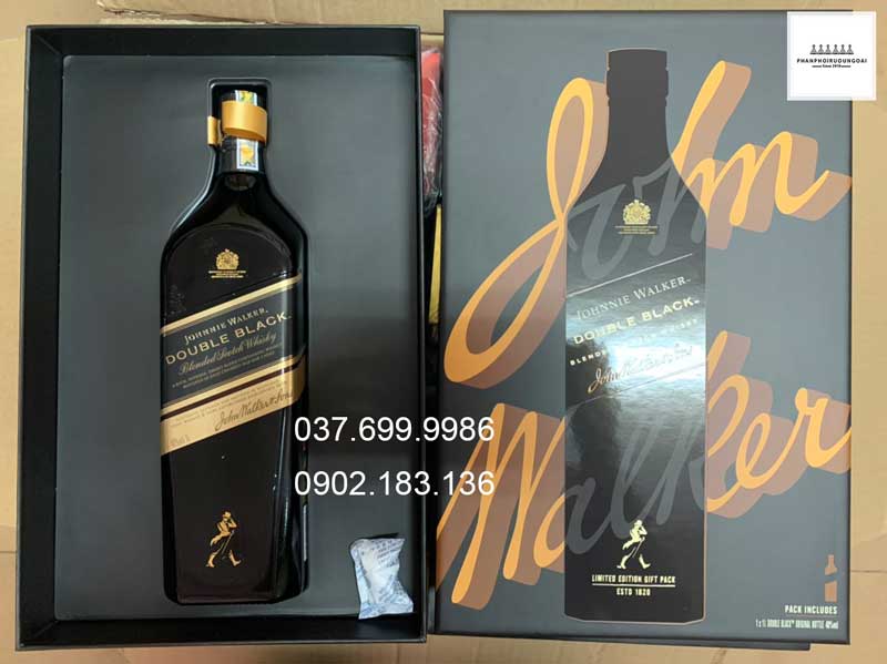 Mở hộp rượu Johnnie Walker Double Black Label hộp quà tết 2022 