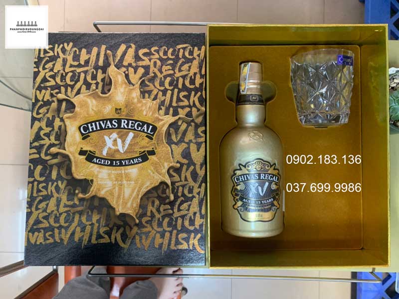 Mở hộp rượu Chivas XV hộp quà tết 2022 tại Rượu Song Long 