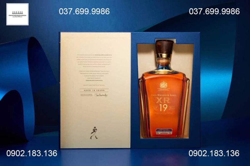 John Walker & Sons XR19 hộp quà tết 2022 Rượu John Walker XR19 hộp quà tết 2022 sang trọng và lịch lãm