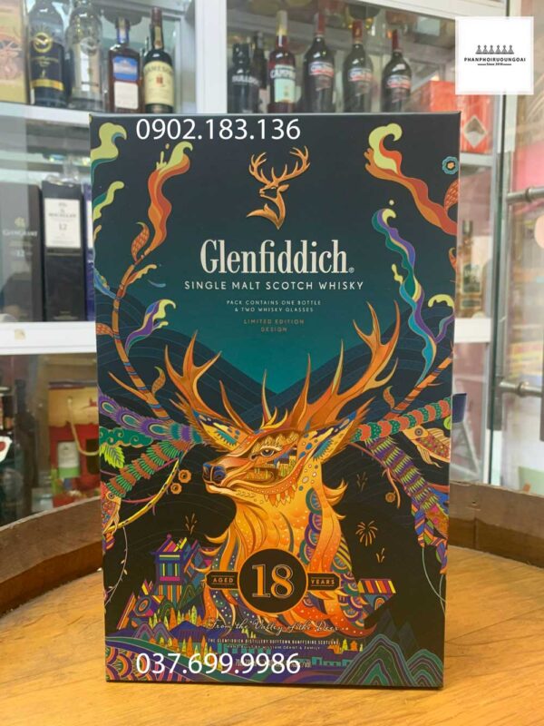 Ảnh thực tế của Rượu Glenfiddich 18 năm hộp quà tết 2023
