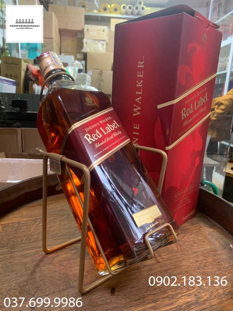 Ảnh thực tế của Rượu Johnnie Walker Red Label 3L 