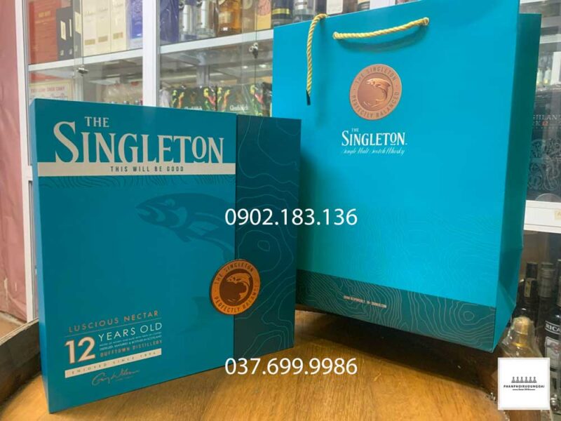 Ảnh thực tế Rượu Singleton 12 năm hộp quà tết 2023 Ảnh thực tế Rượu Singleton 12 năm hộp quà tết 2023