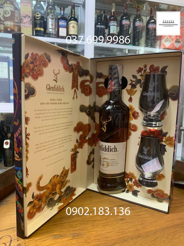 Glenfiddich 15 năm hộp quà tết 2023 Mở hộp Rượu Glenfiddich 15 năm hộp quà tết 2023